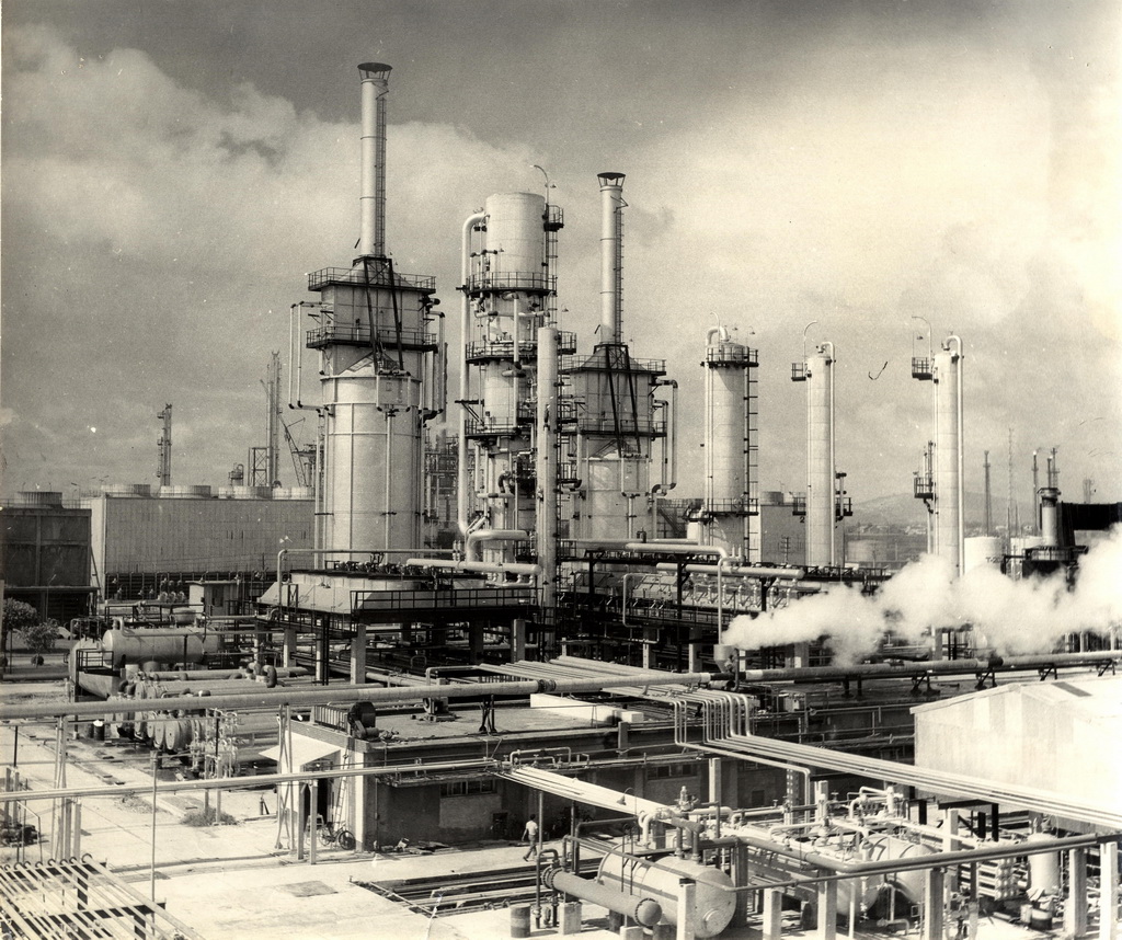 民國57年第五蒸餾工場之全景