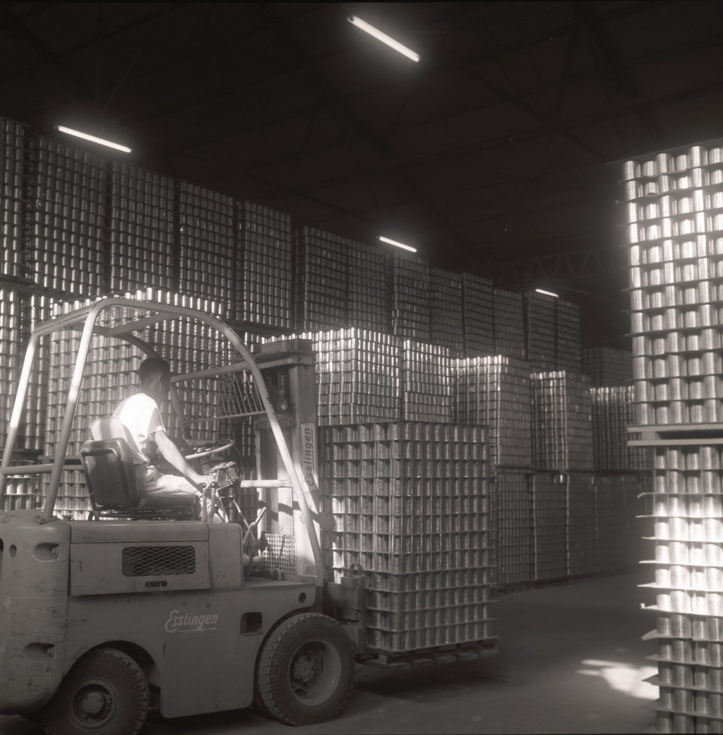 Warehouse of the pineapple cans 3